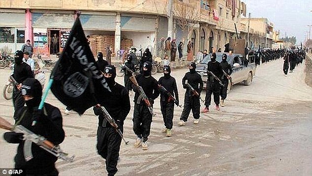 Μεγάλη αντεπίθεση του ISIS, με δεκάδες νεκρούς, στην Ντέιρ αλ – Ζορ